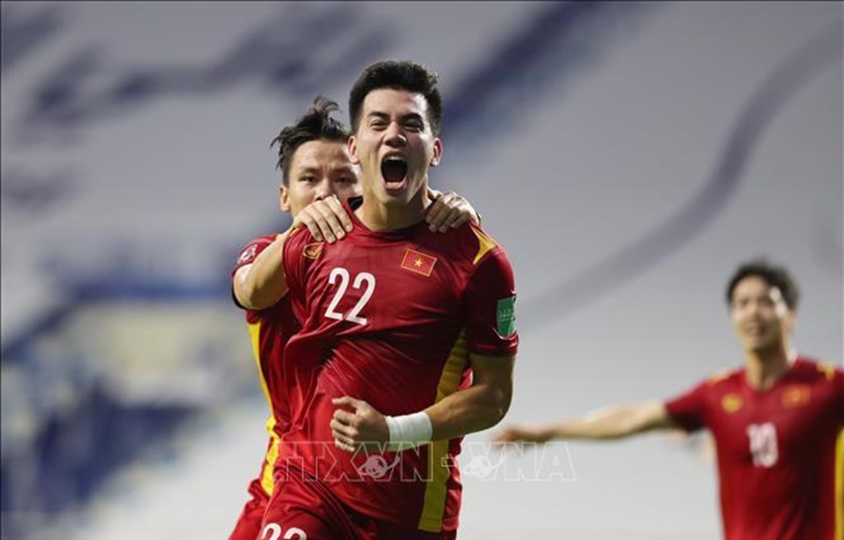 Thắng nghẹt thở Malaysia 2-1, tuyển Việt Nam đứng trước cơ hội lịch sử