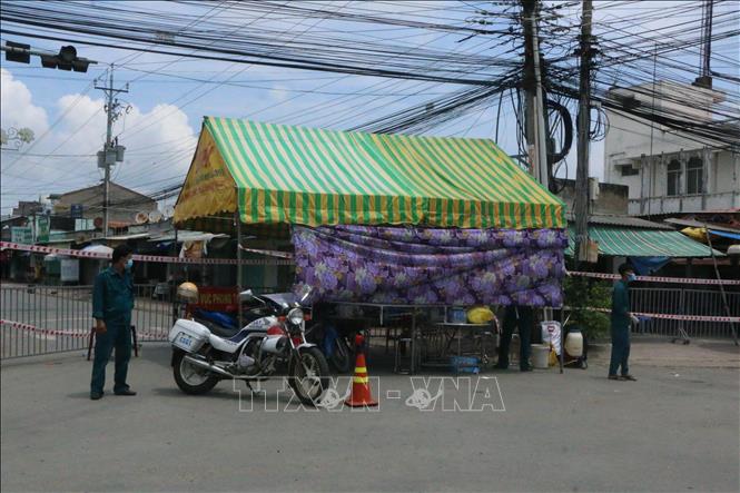 Long An truy vết trường hợp liên quan hai ca dương tính tại TP Hồ Chí Minh