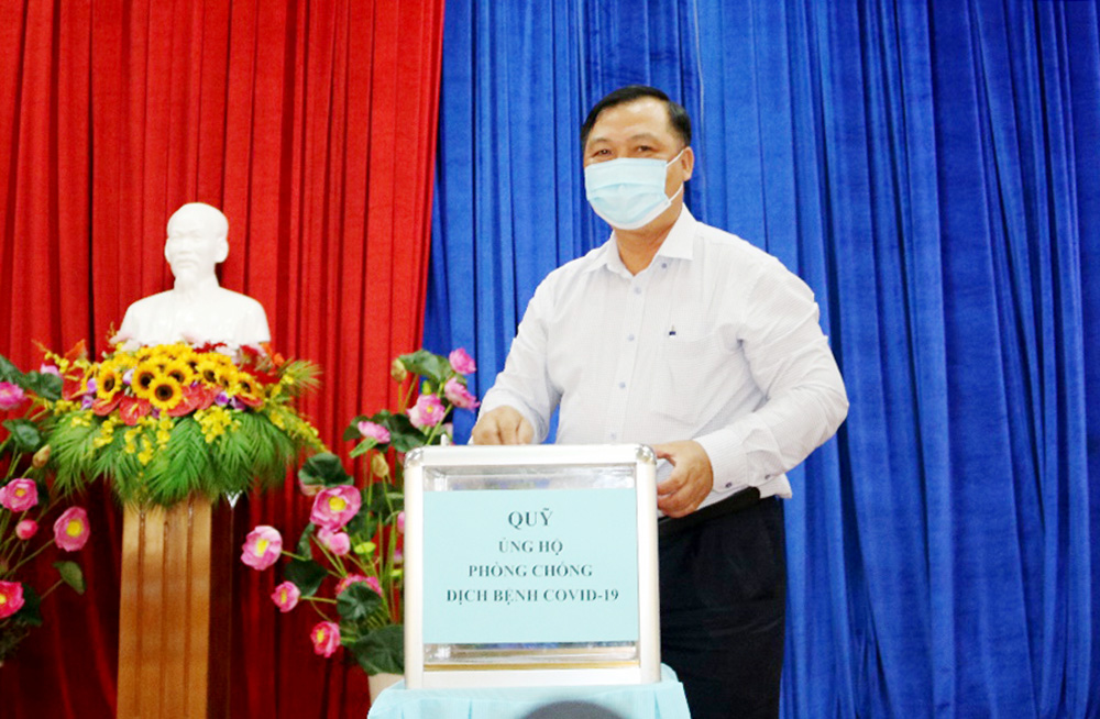 Châu Thành phát động gây quỹ ủng hộ phòng, chống dịch bệnh COVID-19