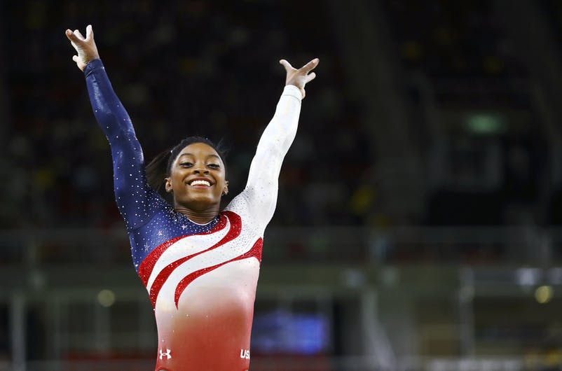 Trang phục Olympic dưới bàn tay của các nhà thiết kế danh tiếng