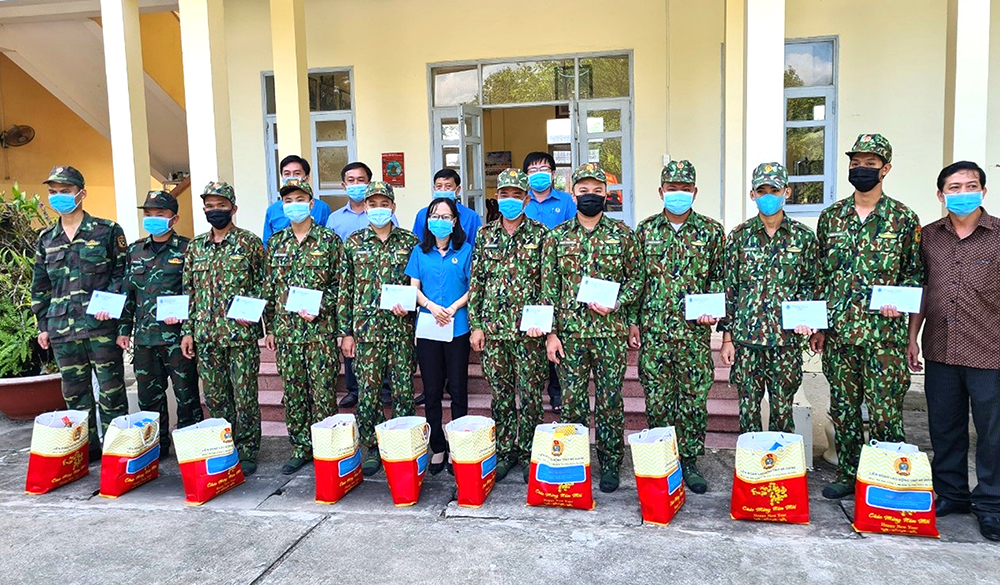 An Giang: Công đoàn thể hiện vai trò trong phòng, chống dịch bệnh COVID-19