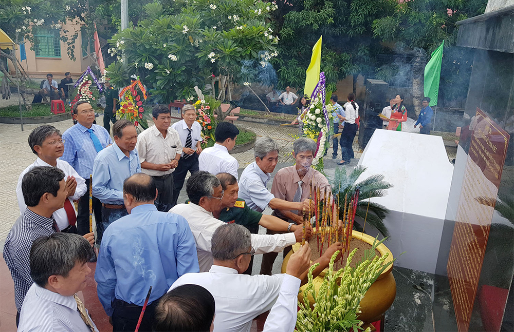 Ghi nhớ công lao bác Sáu Dân