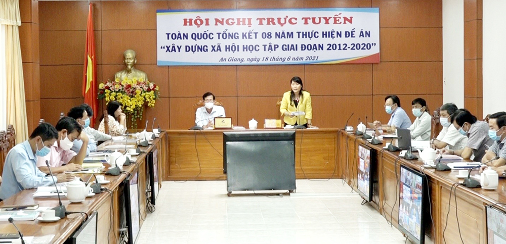 Tổng kết 8 năm thực hiện Đề án “Xây dựng xã hội học tập giai đoạn 2012-2020”