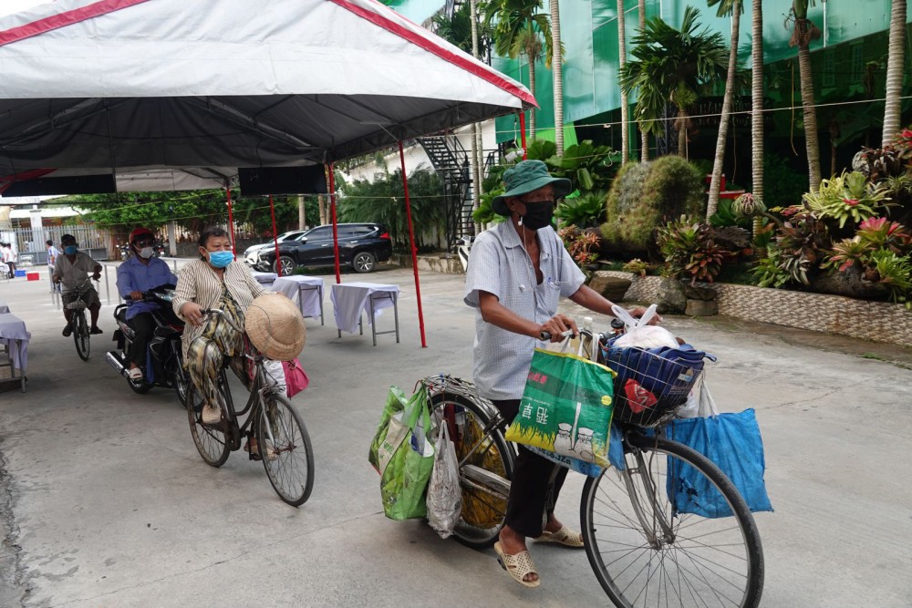 “Bữa cơm ấm lòng”