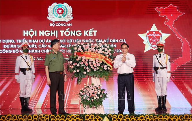 Thủ tướng chủ trì Hội nghị tổng kết Dự án Cơ sở dữ liệu quốc gia về dân cư