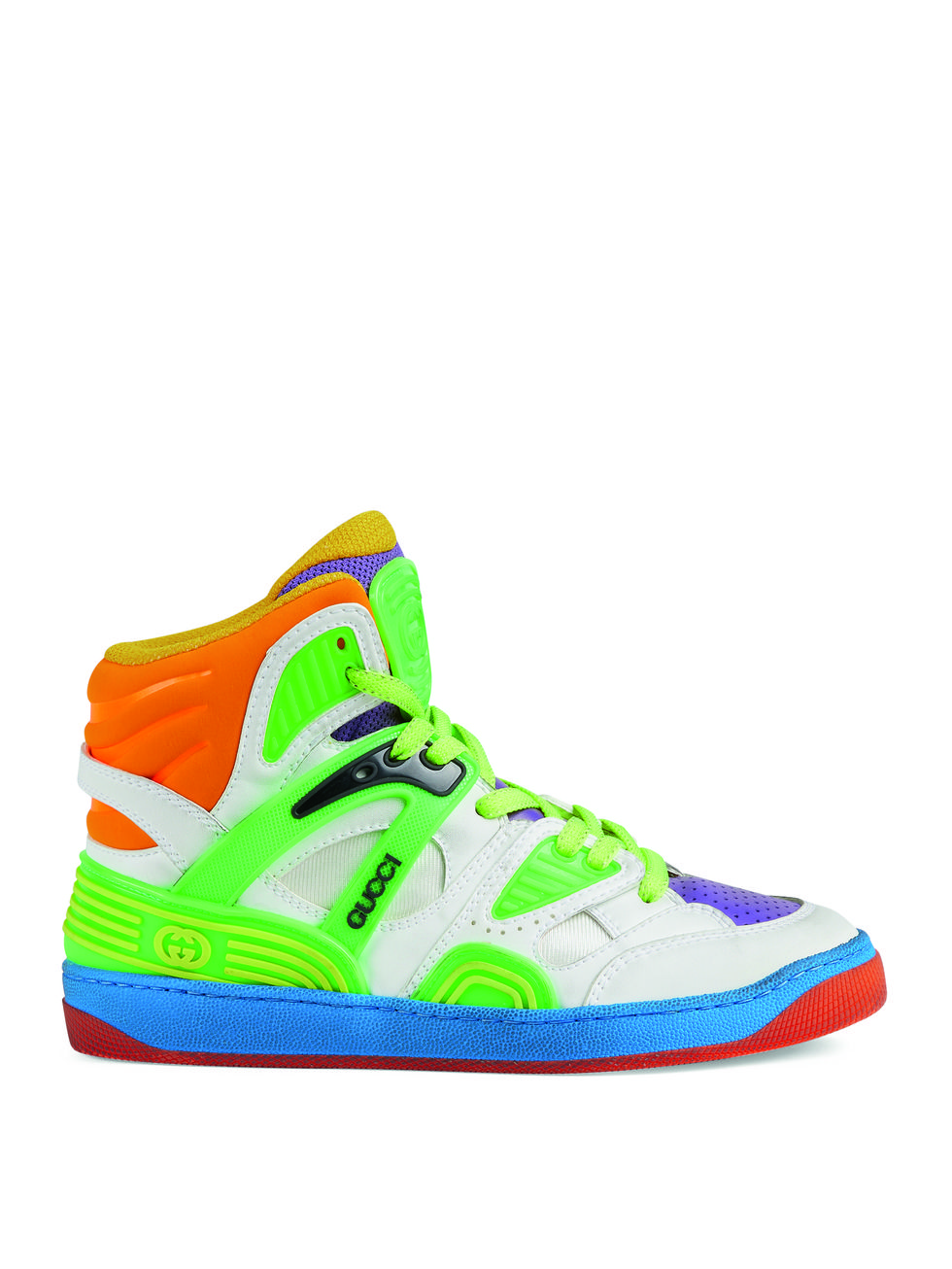 Gucci tạo cơn sốt giày sneaker cạnh tranh ngôi vương của Air jordan