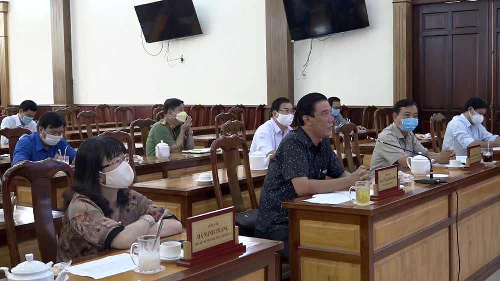 Huyện Chợ Mới họp khẩn chỉ đạo thực hiện các biện pháp phòng, chống dịch bệnh COVID-19