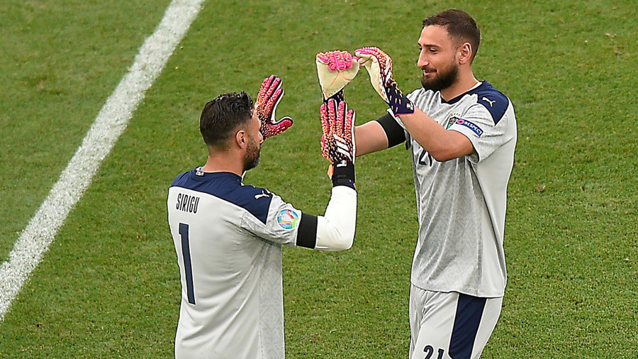 Đội tuyển Italy và bí mật trong 'ngôi nhà tình cảm' của Mancini