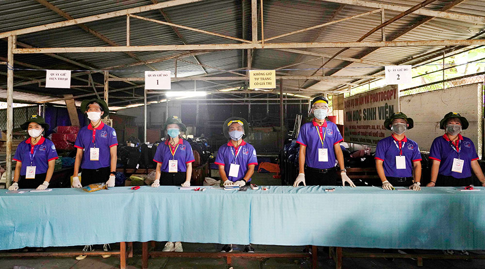 Kỳ thi tốt nghiệp THPT năm 2021: Đề thi Ngữ văn khá gần gũi, đề thi Toán vừa sức
