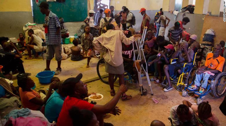 Tổng thống bị ám sát, người kế nhiệm chết vì COVID-19, Haiti rơi vào khủng hoảng