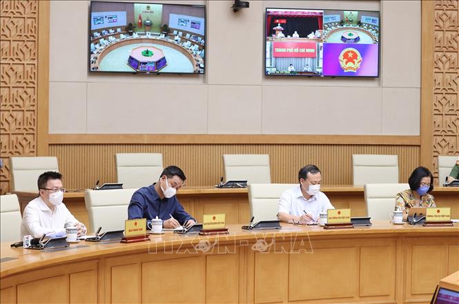Thủ tướng chủ trì họp trực tuyến với TP Hồ Chí Minh triển khai các biện pháp phòng, chống dịch