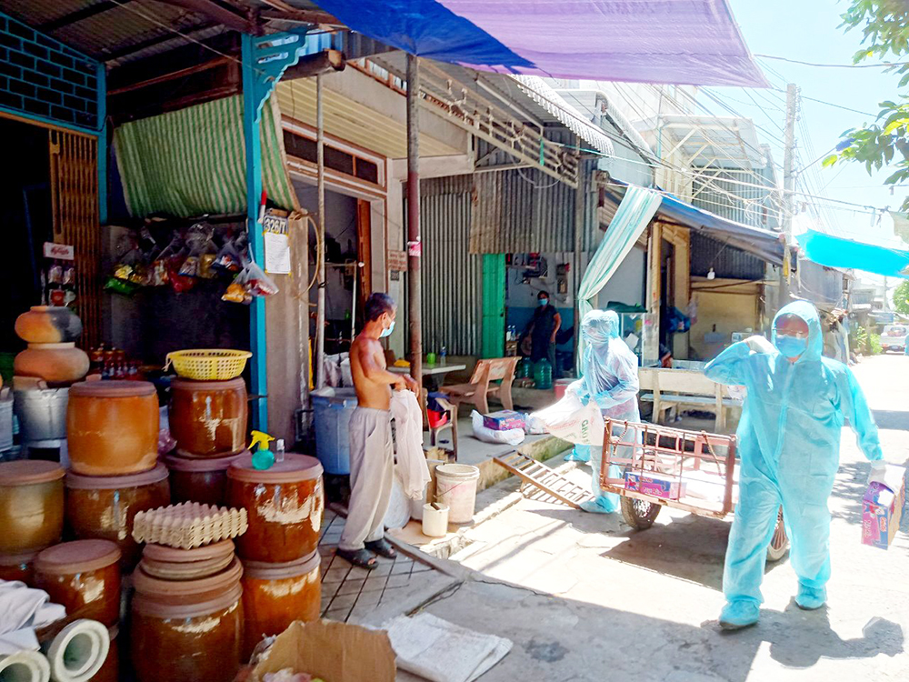 Kết luận của Phó Chủ tịch UBND tỉnh An Giang Lê Văn Phước tại buổi họp trực tuyến về công tác phòng, chống dịch COVID-19 tại các huyện, thị xã, thành phố biên giới