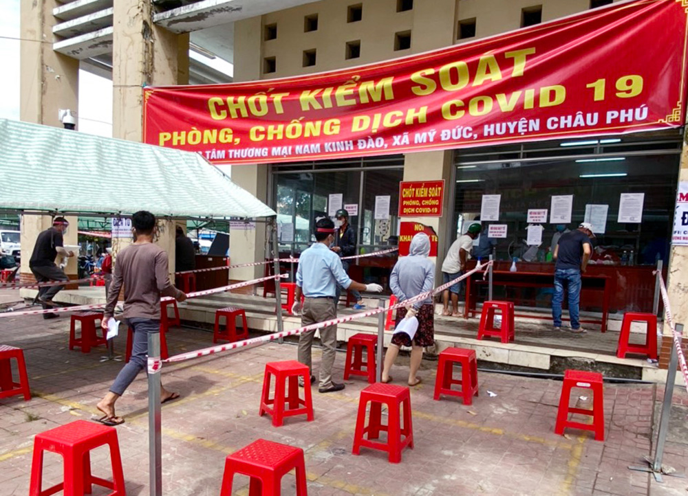 An Giang ngày đầu tiên thực hiện giãn cách xã hội theo Chỉ thị số 15/CT-TTg