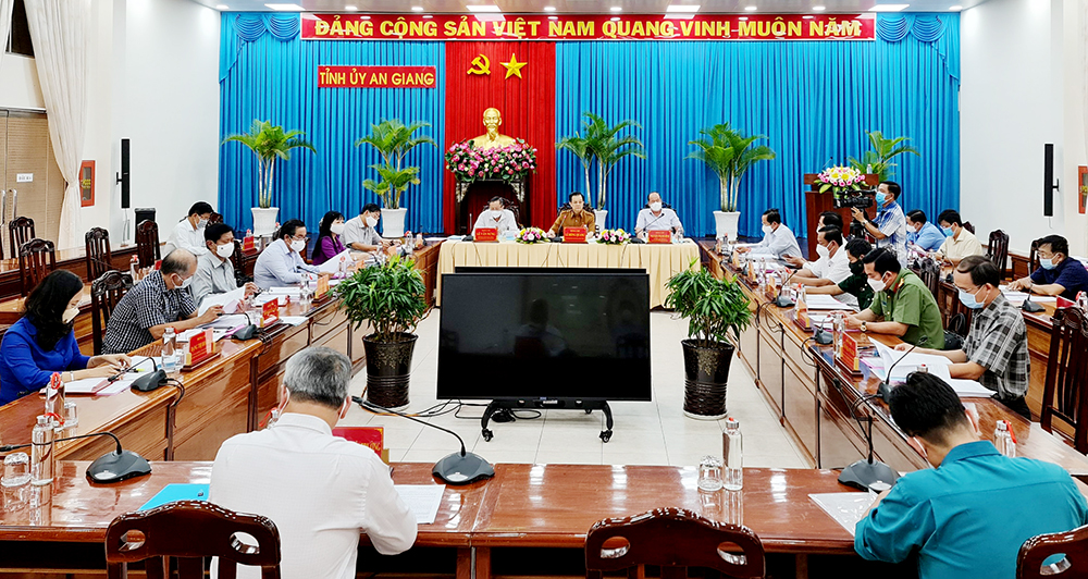Ban Thường vụ Tỉnh ủy An Giang họp cho ý kiến một số nội dung quan trọng