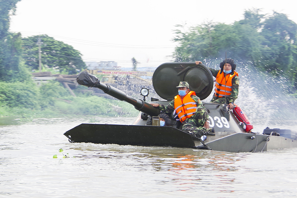 Lữ đoàn Tăng – Thiết giáp 416 hoàn thành xuất sắc nhiều nhiệm vụ trong 6 tháng đầu năm 2021