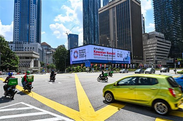ADB giảm dự báo tăng trưởng kinh tế châu Á do dịch COVID-19