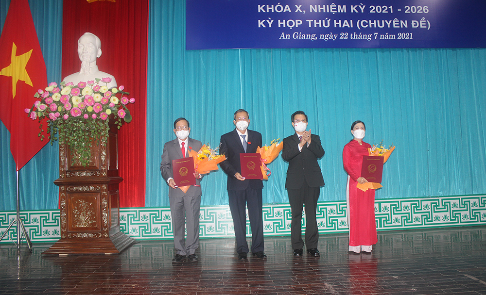 Kỳ họp thứ 2 (chuyên đề) HĐND tỉnh An Giang khóa X thông qua 4 nghị quyết liên quan lĩnh vực kinh tế - ngân sách