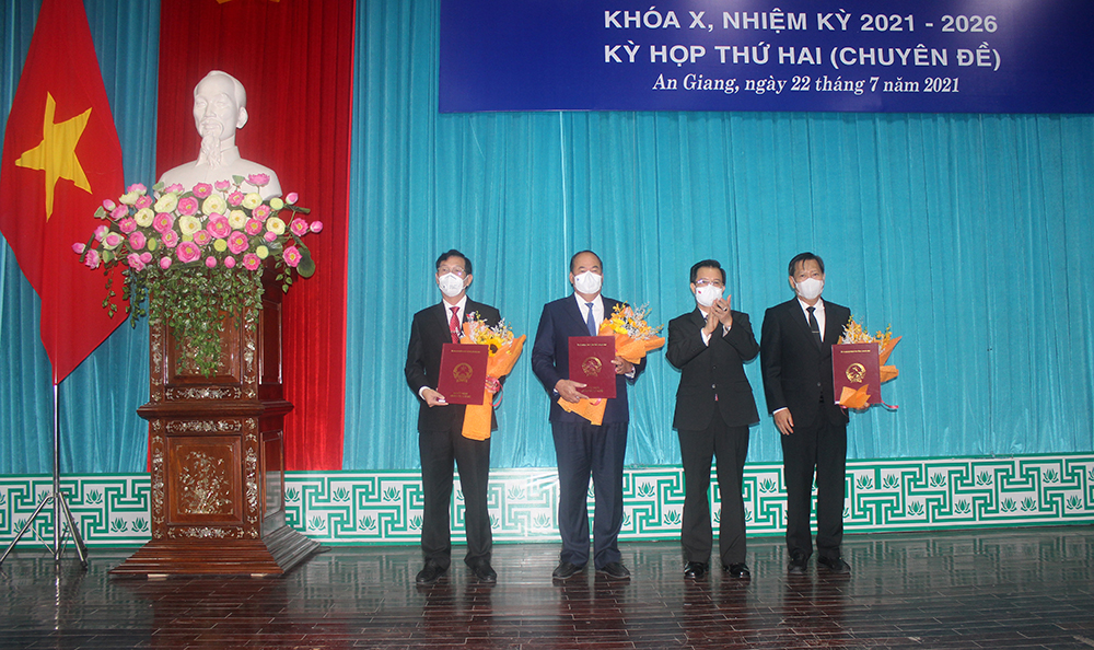Kỳ họp thứ 2 (chuyên đề) HĐND tỉnh An Giang khóa X thông qua 4 nghị quyết liên quan lĩnh vực kinh tế - ngân sách