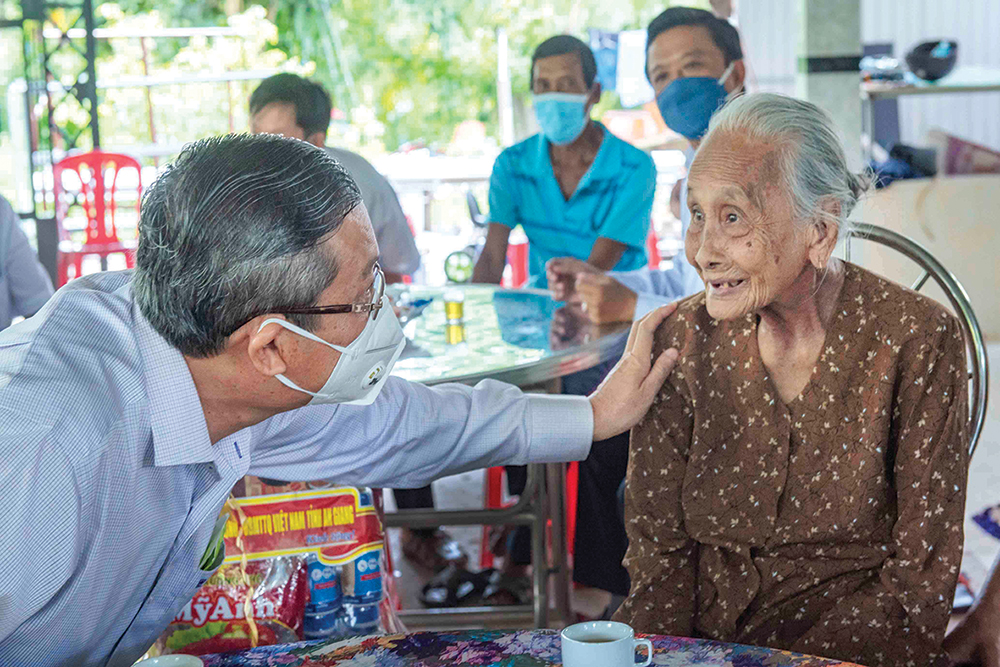 Thoại Sơn với công tác “Đền ơn đáp nghĩa”