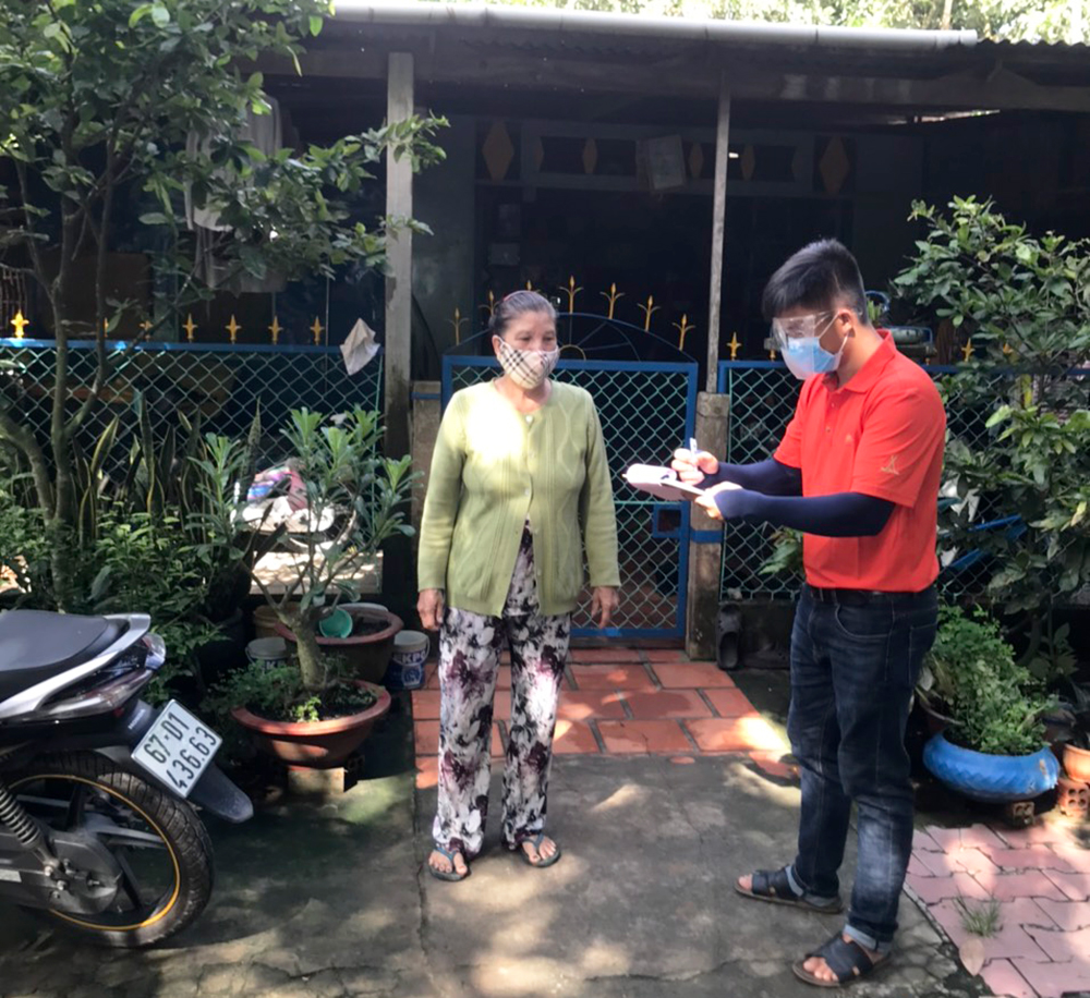 Siêu thị Tứ Sơn tổ chức “Chuyến xe lưu động” bán hàng thiết yếu đến nhà dân đảm bảo 5K