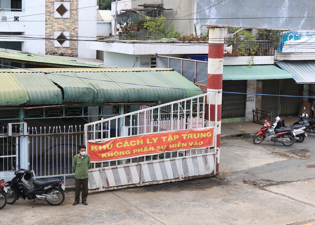 TP. Long Xuyên ghi nhận 5 ca dương tính COVID-19 trong khu cách ly, phong tỏa