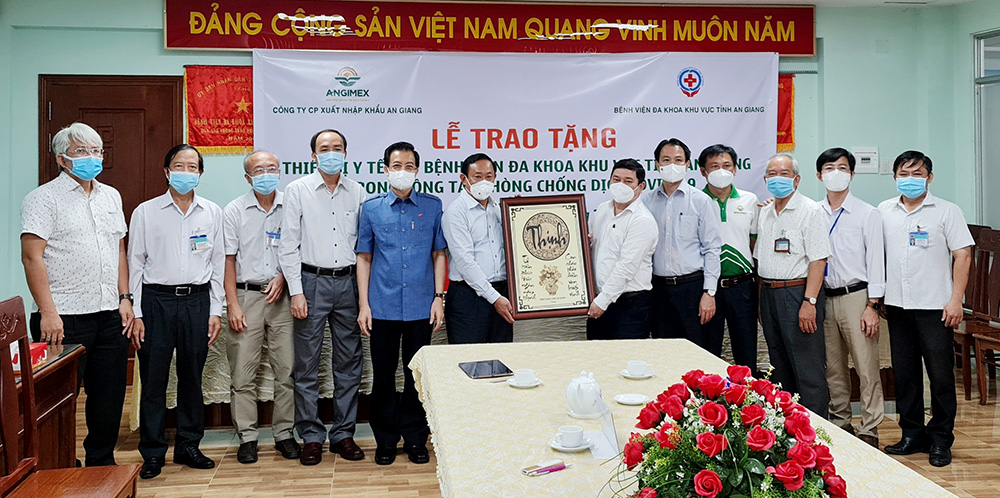 Angimex tài trợ thiết bị y tế trị giá hơn 1,86 tỷ đồng