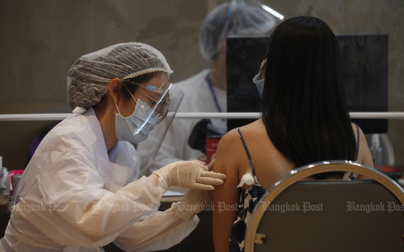 Thái Lan vượt mốc 5.000 người tử vong do COVID-19