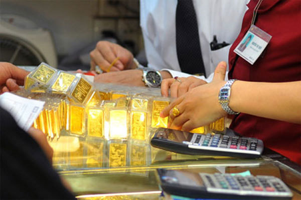 Giá vàng hôm nay 5-8: Bất ngờ tăng nhanh