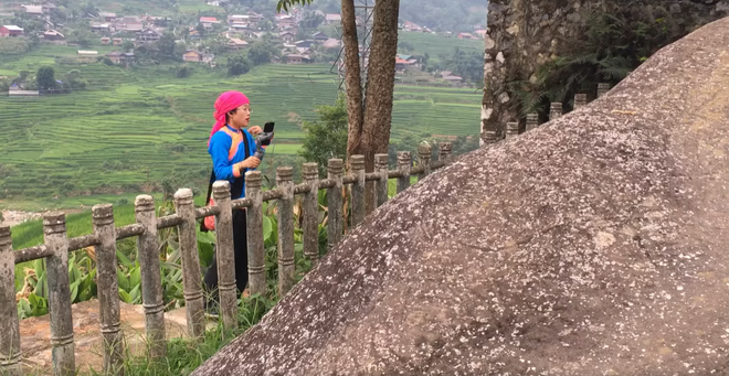 Cô gái dân tộc mở tour online, đưa du khách khám phá Sa Pa qua màn hình