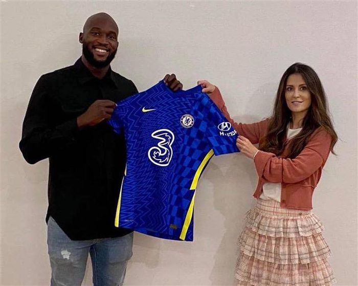 Chelsea chiêu mộ Lukaku với mức giá đắt nhất lịch sử