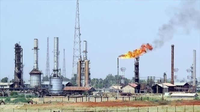 Giá dầu châu Á giảm phiên thứ ba liên tiếp