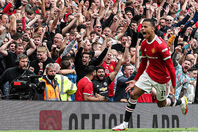Chìa khoá giúp Premier League khai màn như hội