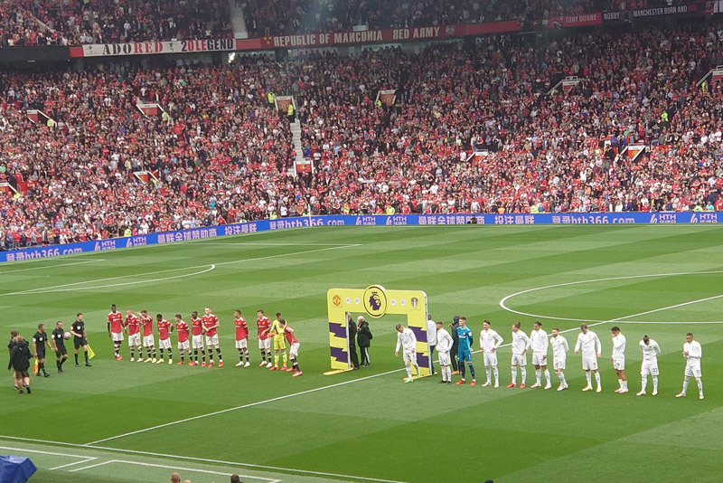 Chìa khoá giúp Premier League khai màn như hội
