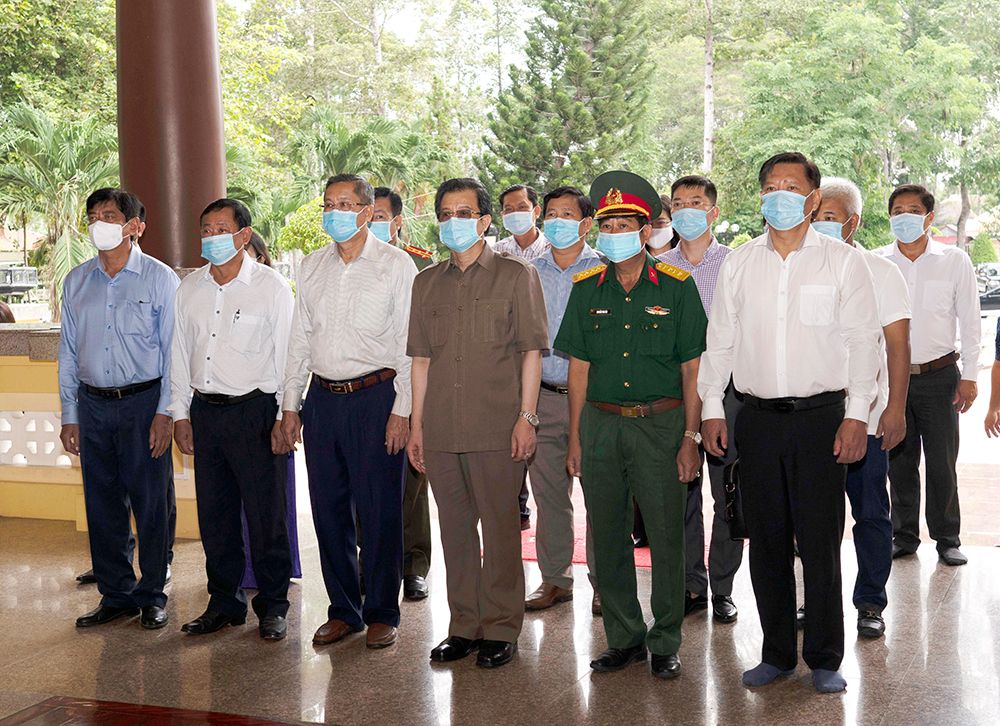 An Giang học tập và làm theo tấm gương đạo đức Chủ tịch Tôn Đức Thắng