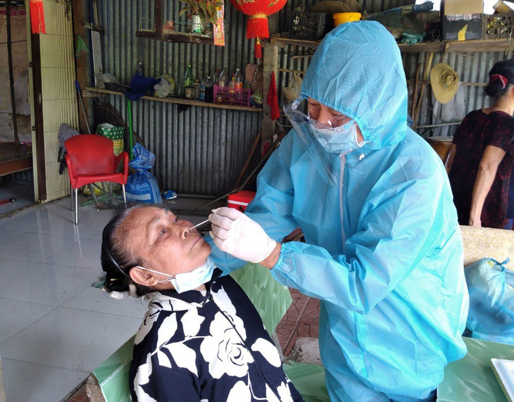 Châu Phú đồng lòng chống dịch