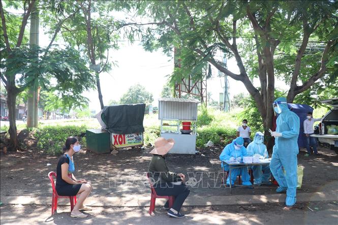 Cả ngày 24-8, Việt Nam có 10.811 ca nhiễm mới SARS-CoV-2, thêm 275.085 liều vaccine được tiêm