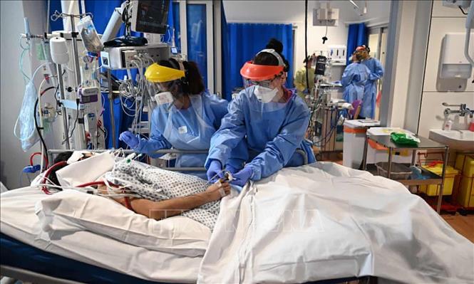 Thế giới ghi nhận tổng cộng trên 216,6 triệu ca mắc COVID-19