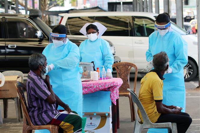 Mỹ trên 160.000 ca mắc/ngày; Châu Á vẫn là tâm dịch