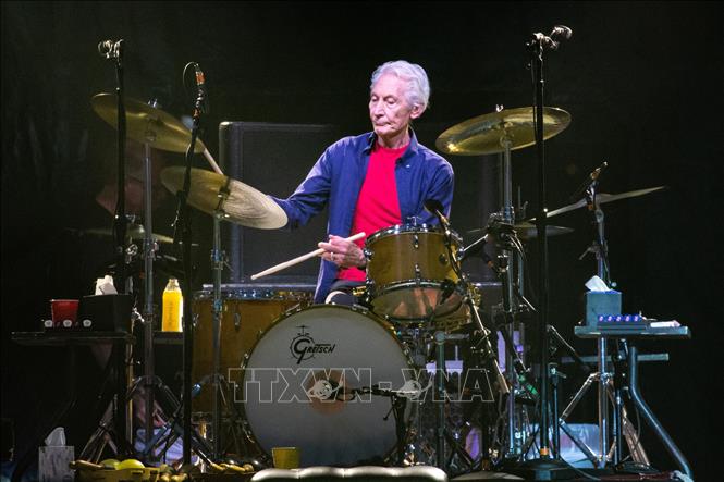 Charlie Watts - 'hòn đá tảng' của ban nhạc huyền thoại The Rolling Stones