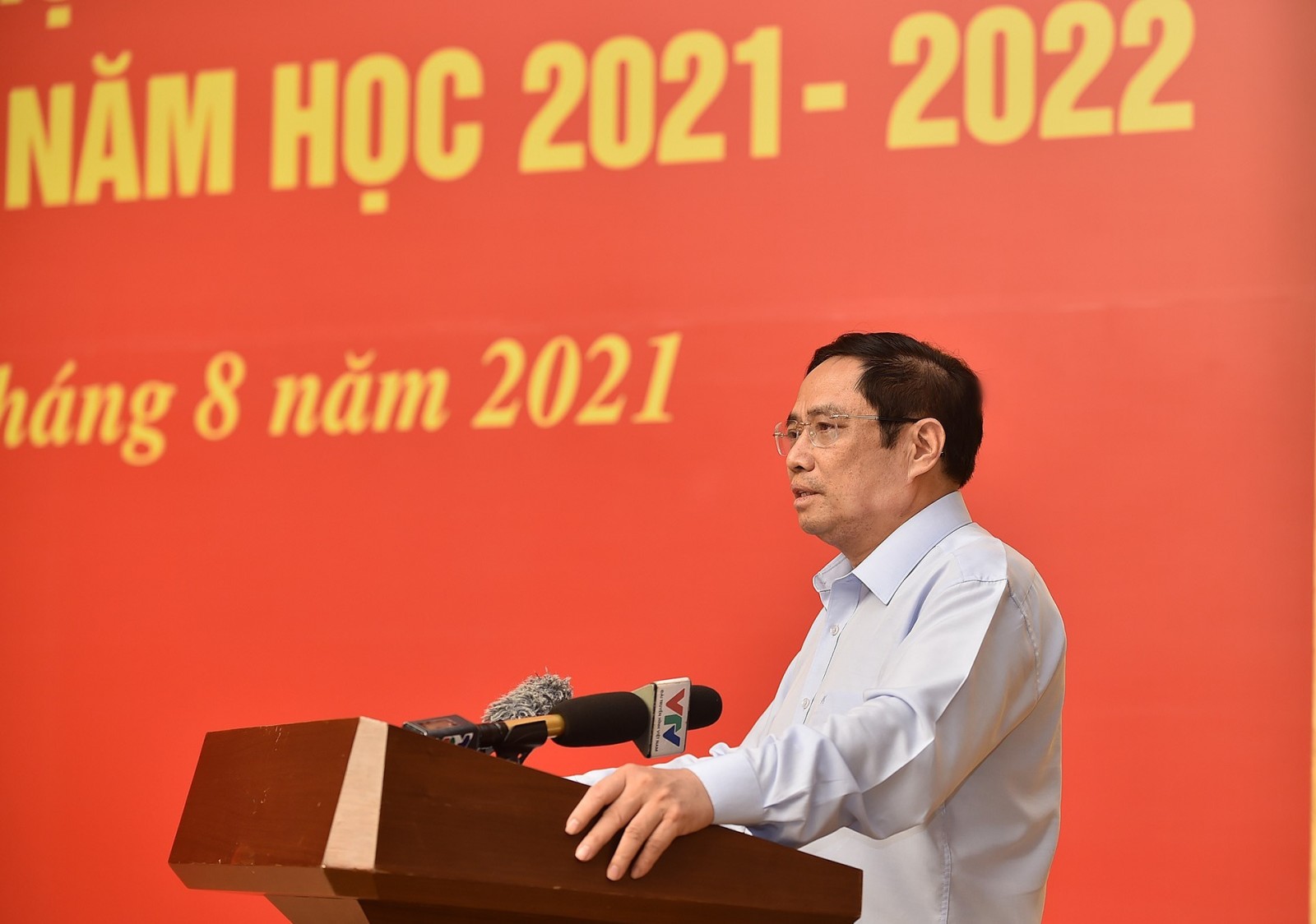 TP.HCM nới lỏng thêm 3 nhóm được đi đường, tăng cường shipper giao hàng