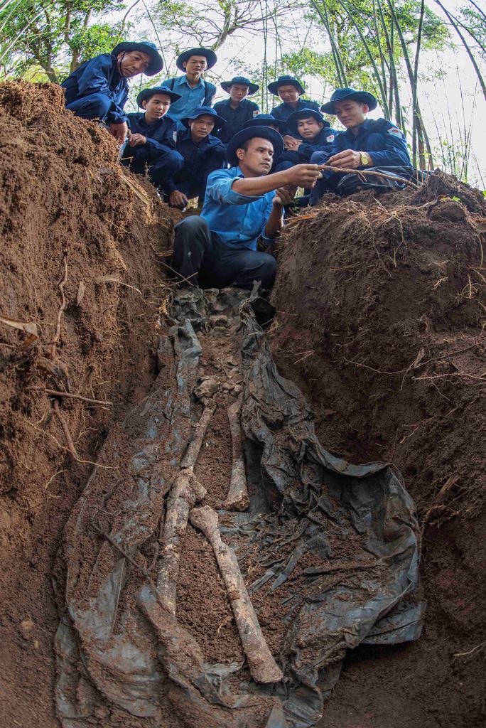 “Tìm kiếm, quy tập, cải táng hài cốt liệt sĩ về đất mẹ”