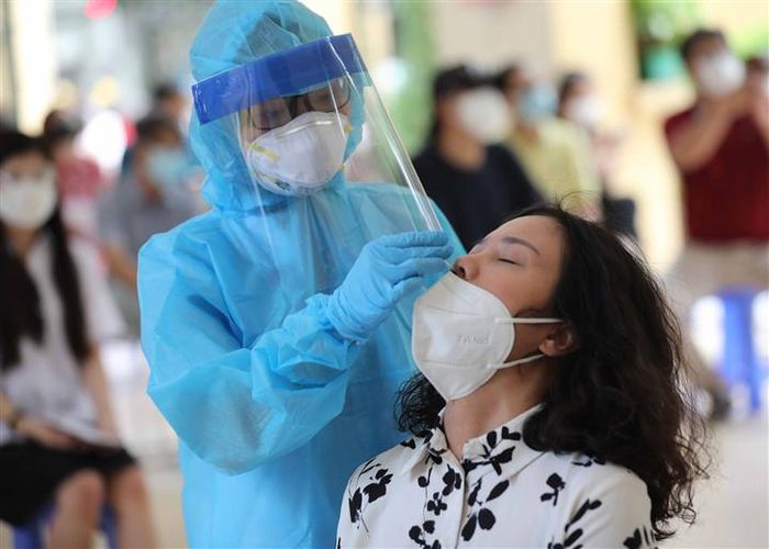 Ngày 6-9, cả nước thêm 12.481 ca COVID-19, giảm 624 ca so với hôm qua