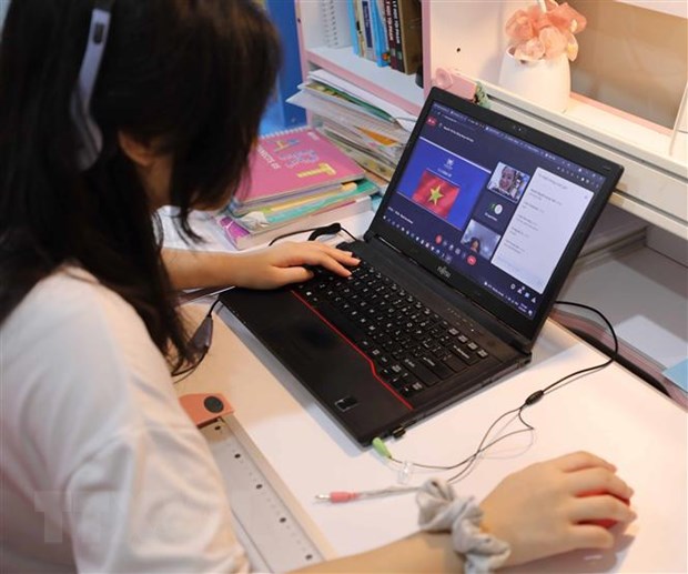 Học trực tuyến trong mùa dịch: Cần sự nỗ lực, chung tay
