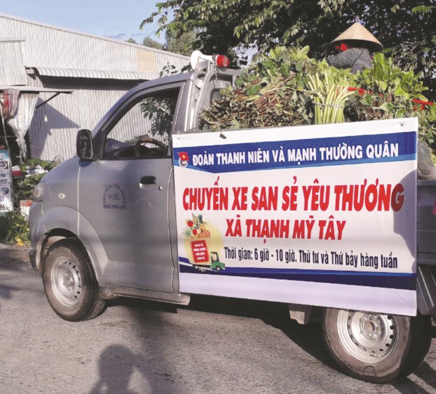Tình người trong mùa dịch