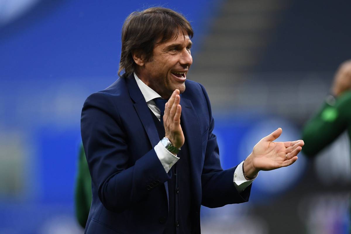Haaland có thể về MU, Conte từ chối Arsenal