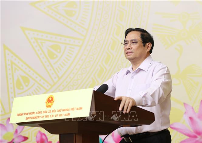 Thủ tướng phát động Chương trình 'Sóng và máy tính cho em'