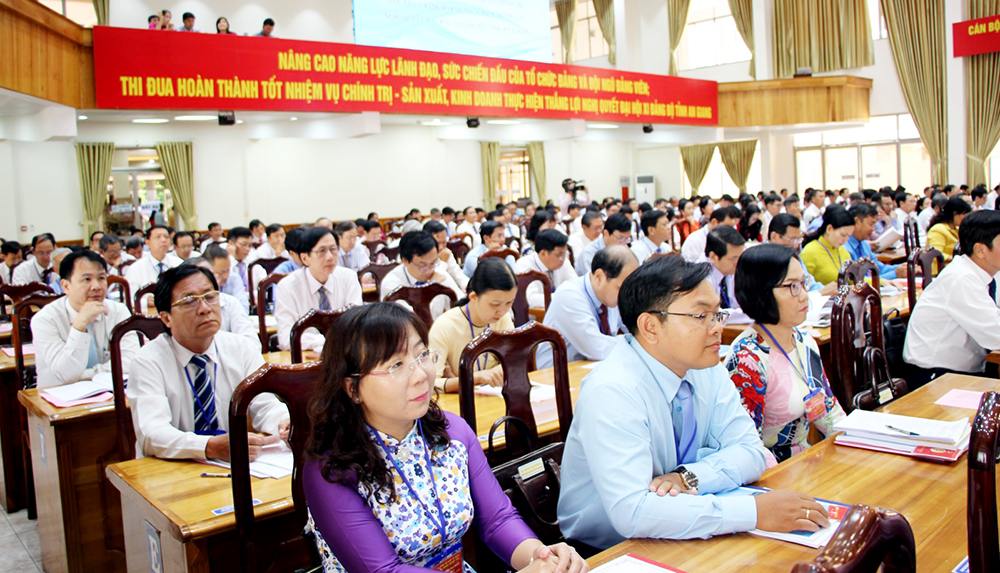 Chuyển biến rõ nét trong công tác xây dựng, chỉnh đốn Đảng ở An Giang - Kỳ cuối: Nâng chất tổ chức Đảng và đảng viên
