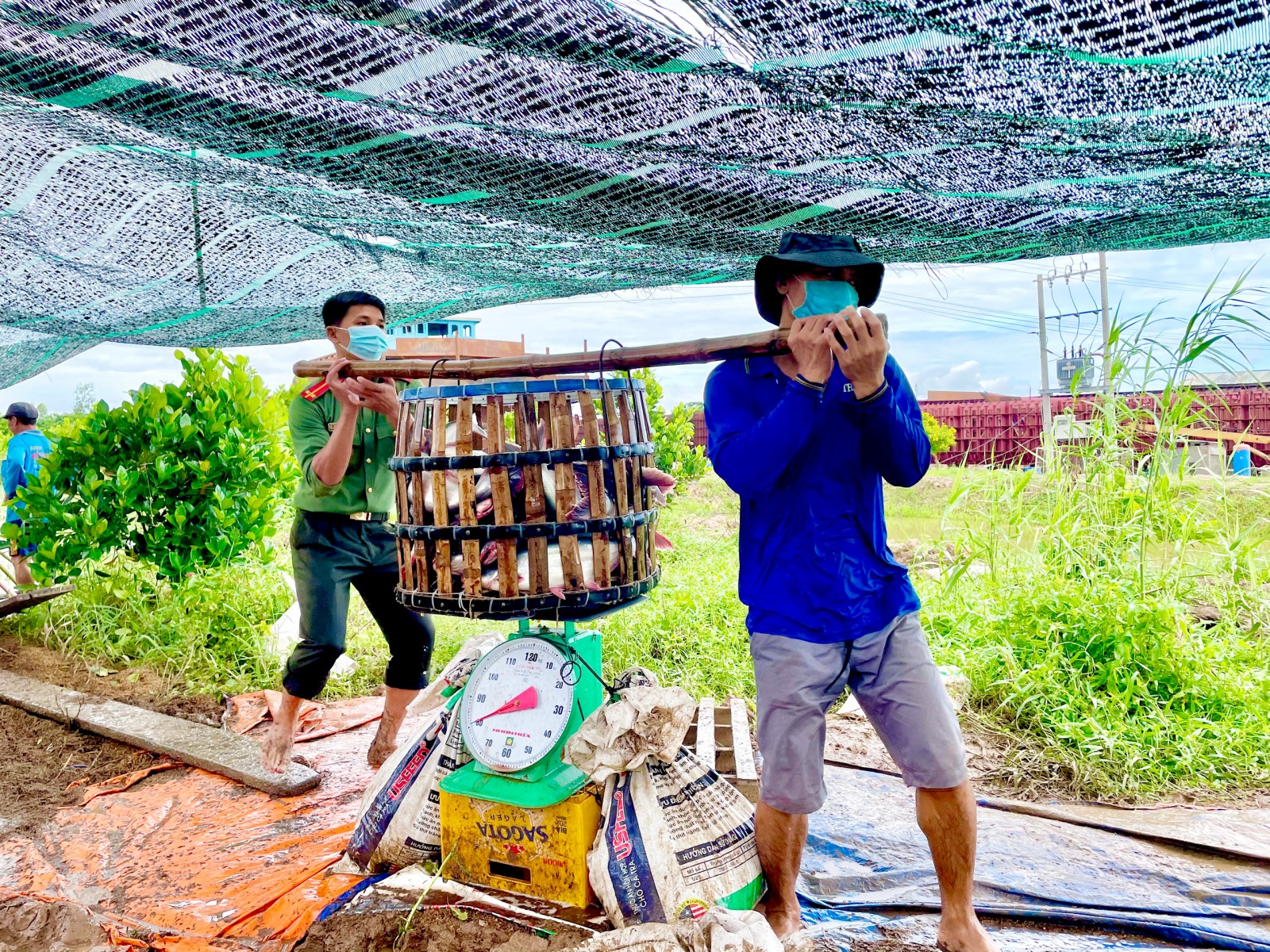 Công an An Giang và hành trình san sẻ yêu thương