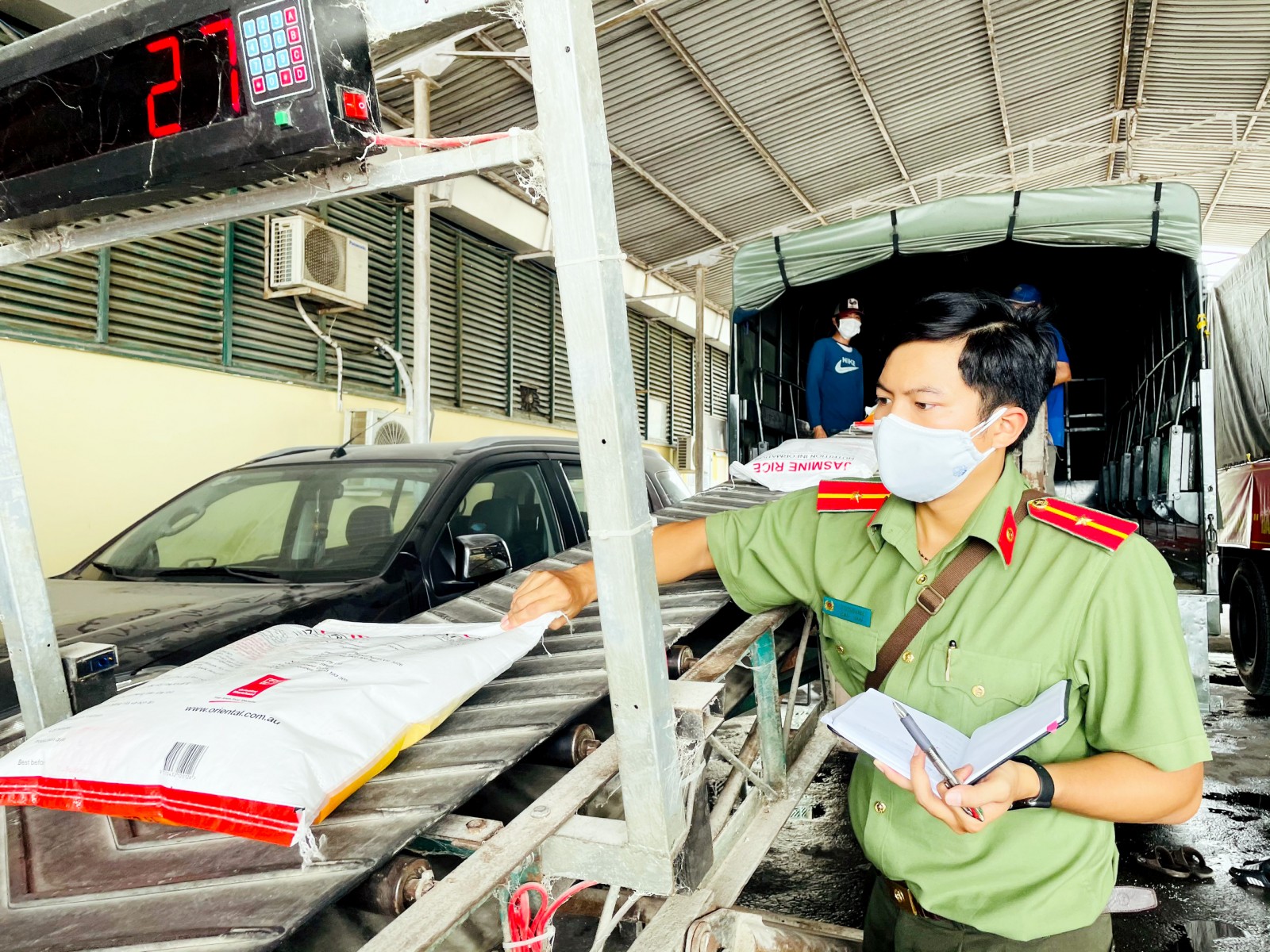 Công an An Giang và hành trình san sẻ yêu thương