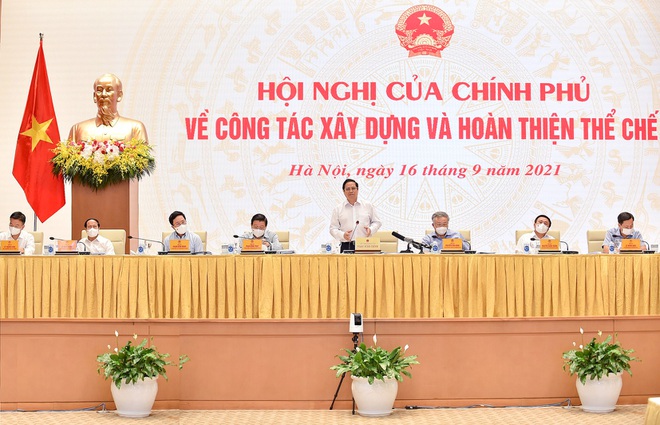 Thủ tướng: Báo cáo phòng chống dịch chỗ nào cũng tốt, kiểm tra mới biết...